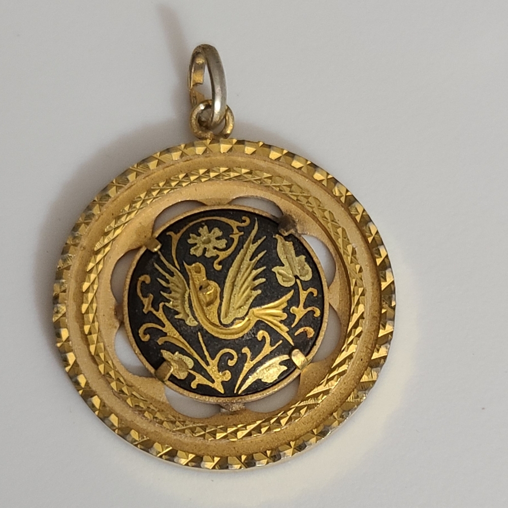 Vintage damascene Spanish toledo Spain necklace pendant gold bird floral 40's